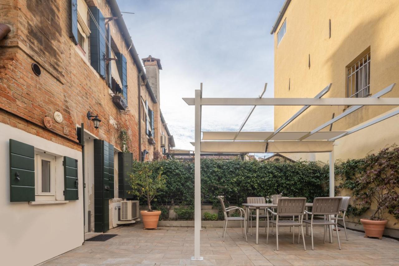 Luxury Garden Mansion R&r Appartamento *